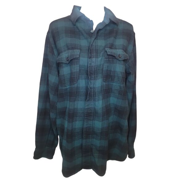 Upcycled Flannel with "Sanderson Sisters" Embroidered Patch | XL - Picture 2 of 3